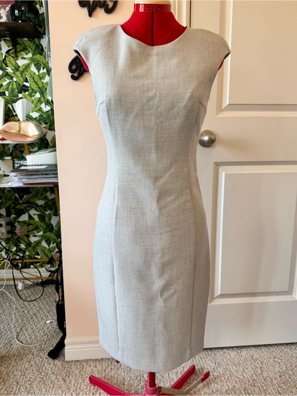 Zara Basic Tailored Cap-Sleeve Sheath Dress - Light Grey